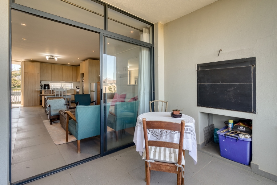 2 Bedroom Property for Sale in Somerset Lakes Western Cape